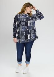 Plus size skjorte fra Studio
