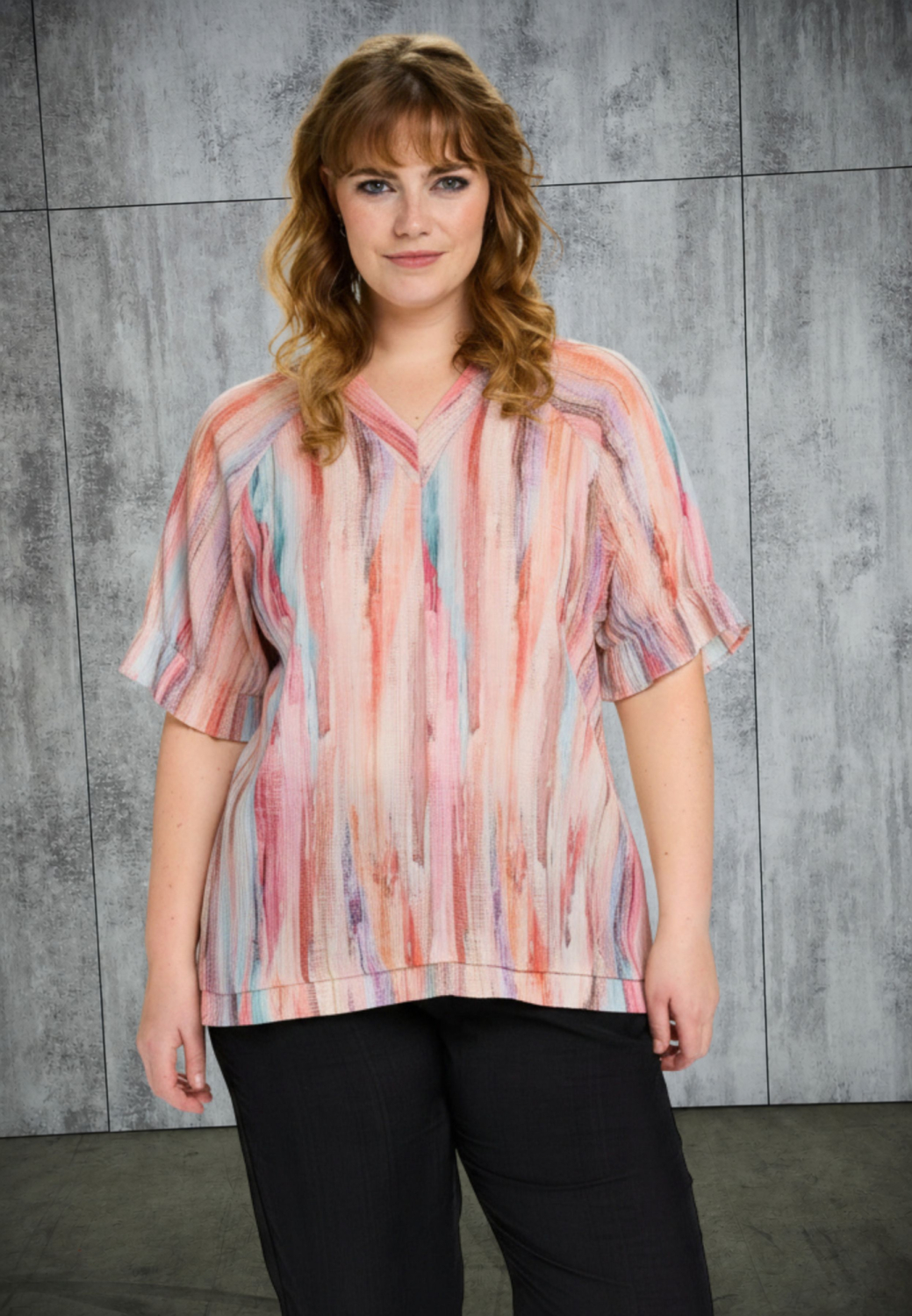 Nicolina bluse fra Studio med print i rosa nuancer - størrelse L (50-52)