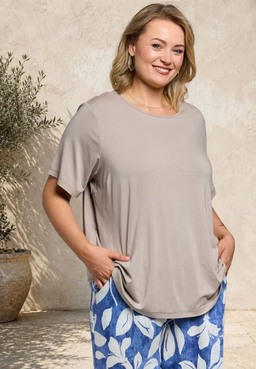 Gitte t-shirt fra Gozzip i viskose jersey