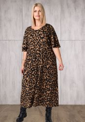 Studio Christa maxikjole med leopardprint