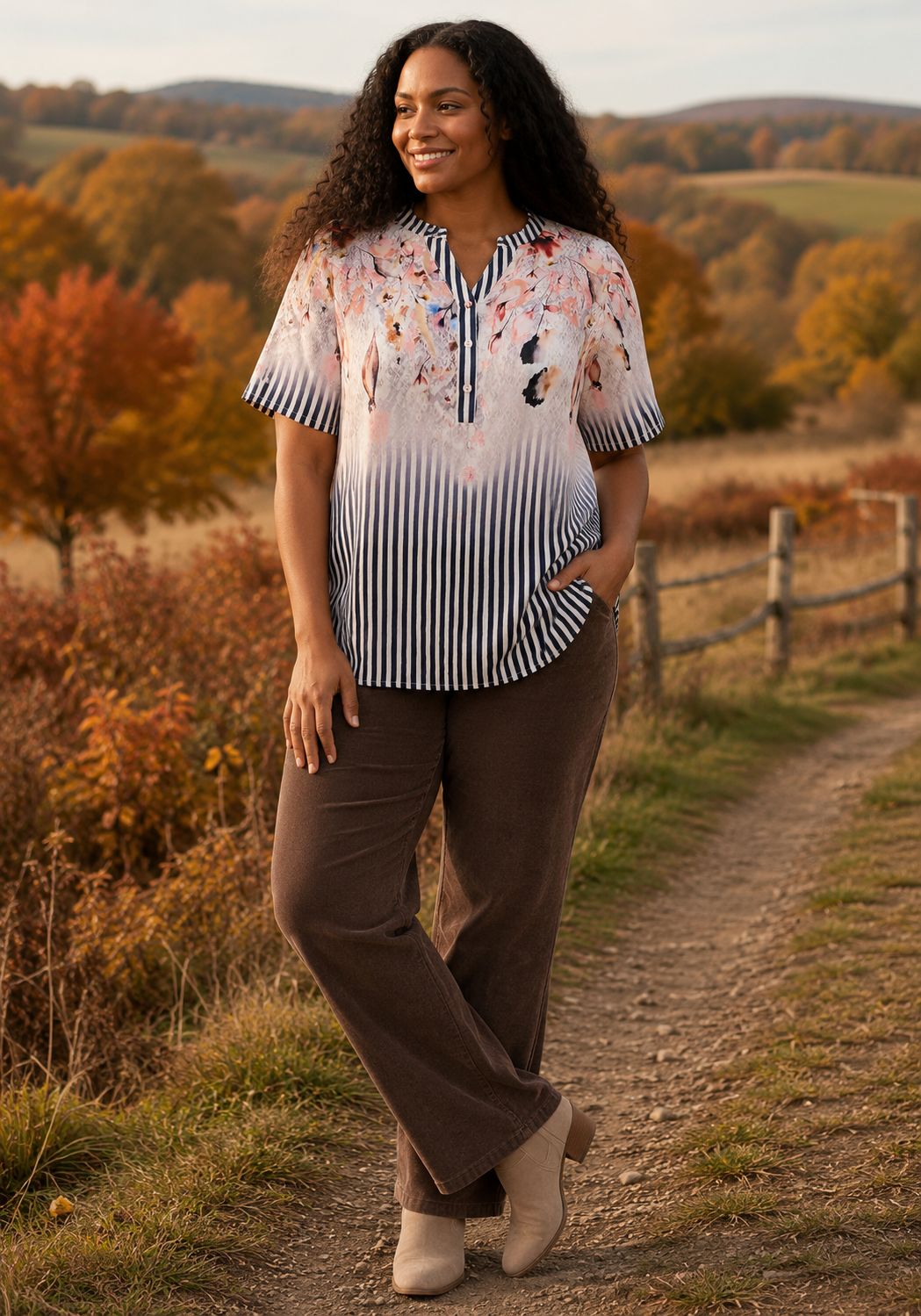 Cassiopeia Marilyn bluse med blomsterprint og navy striber