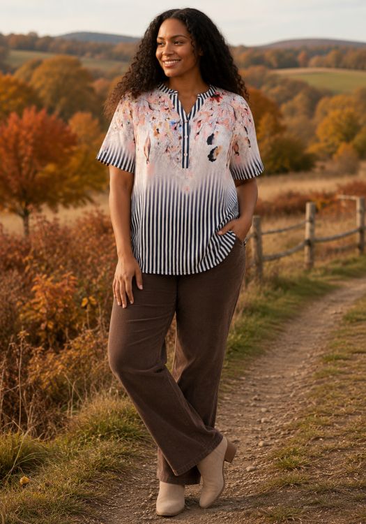 Cassiopeia Marilyn bluse med blomsterprint og navy striber