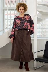 Zhenzi Loren bluse i 100% viskose