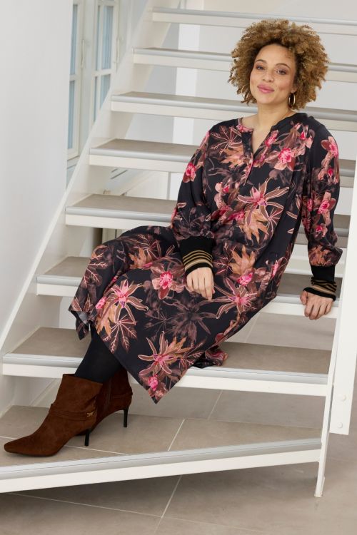 Zhenzi Loren plus size kjole i 100% viskose