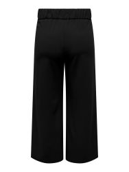 Only Carmakoma sorte bukser stylet med hvid top og sort blazer
