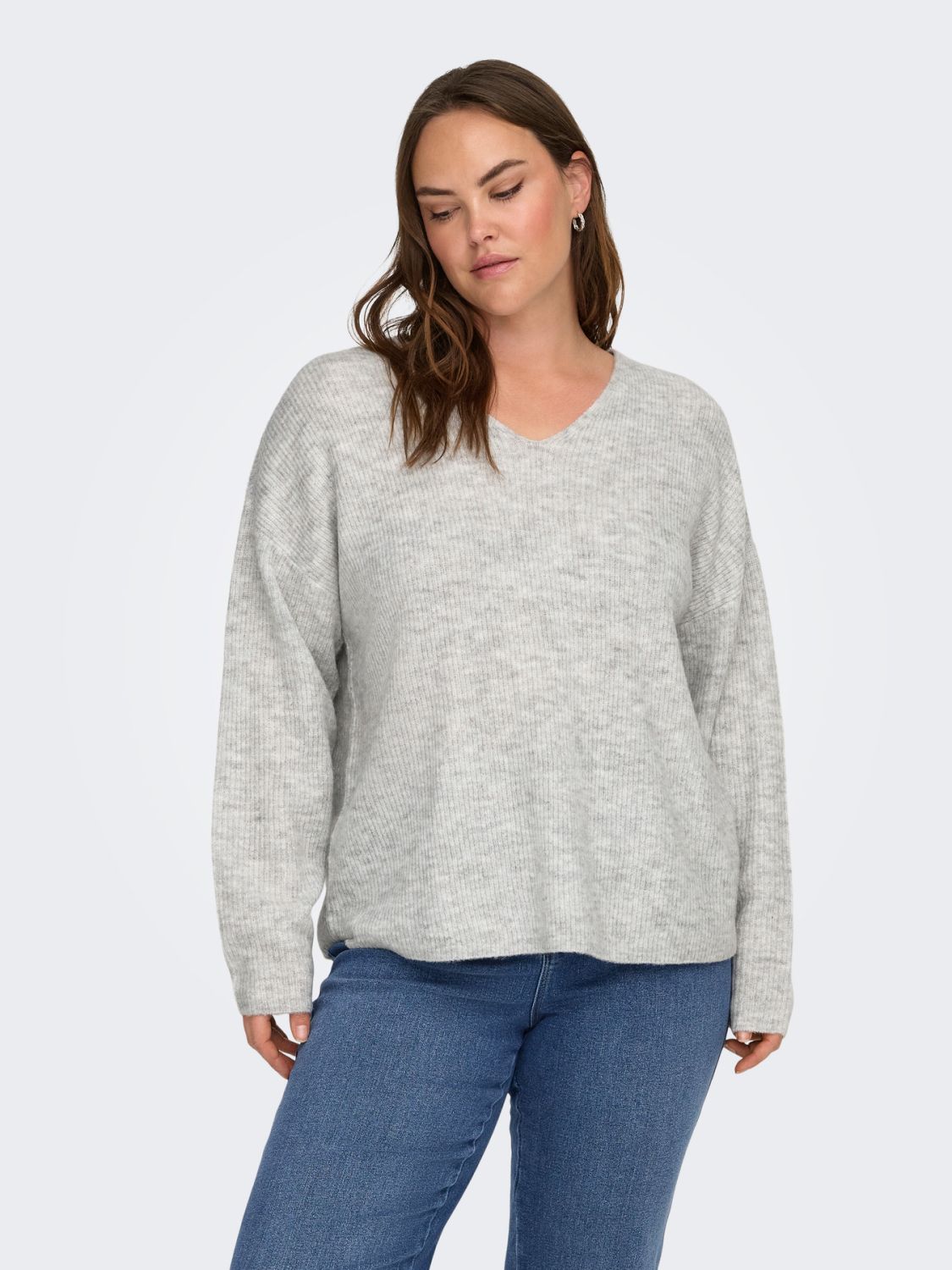 CarCamilla grå strikbluse fra Only Carmakoma