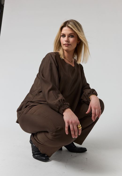 Brun Anine plus size bluse fra Studio