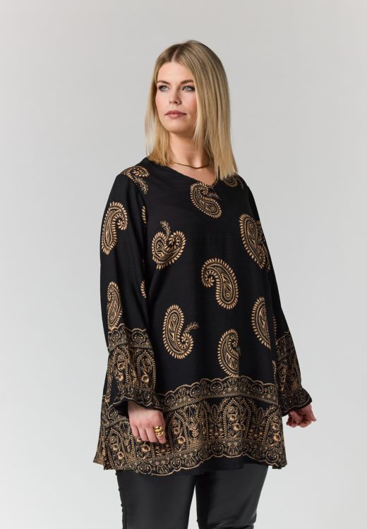 Tanja Tunika fra Studio med paisleyprint
