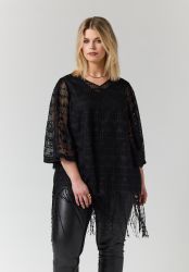 Studio Almina sort tunika med 3/4 blondeærmer