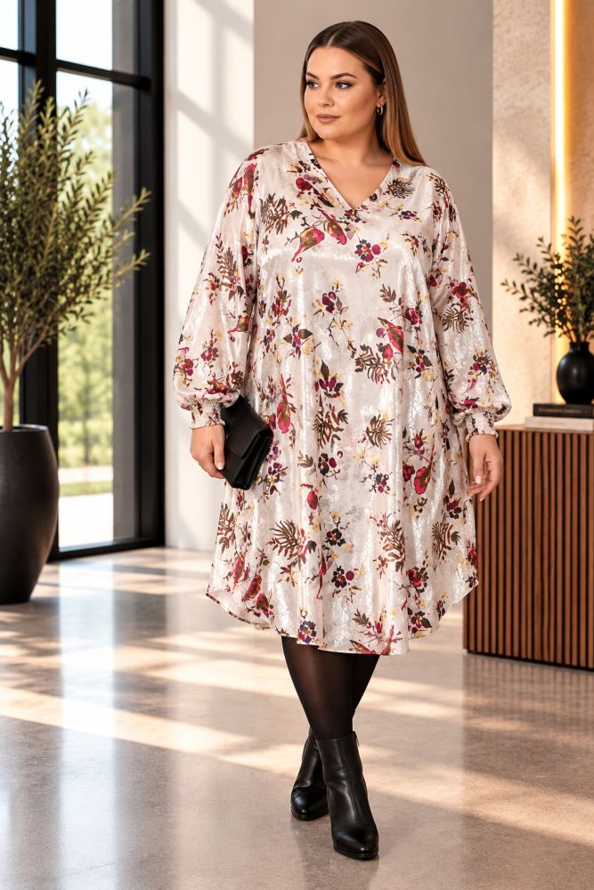 Kjole fra No. 1 by Ox i det smukkeste satin