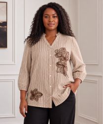 Lucitta skjortebluse fra Cassiopeia med fine lodrette striber